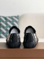 Burberry Low cut casual sports shoes - Image 4