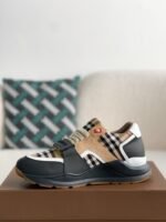 Burberry Low cut casual sports shoes - Image 4