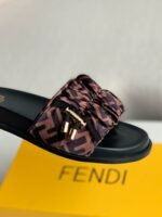 Fendi slippers - Image 2