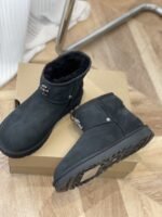 UGG FW style Snow boots - Image 5