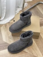 UGG FW style Snow boots - Image 6