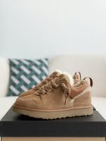 UGG Casual Short Boots - Image 2