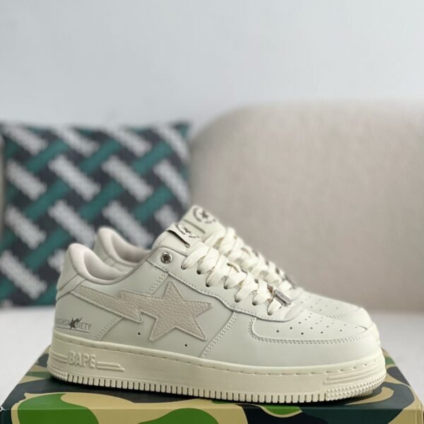 A BATHING APE MenS BAPE STA LOW SNEAKER