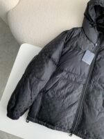 LOUIS VUITTON Logo Down Jacket - Image 6