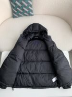 LOUIS VUITTON Logo Down Jacket - Image 2