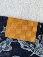 LOUlS VUITTON Jean shorts - Image 4