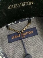 Louis Vuitton Shirts - Image 8