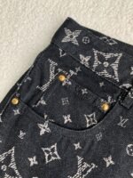 Louis Vuitton costumes - Image 7