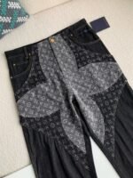 Louis Vuitton costumes - Image 8