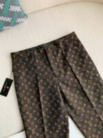 Louis Vuitton Casual trousers - Image 3