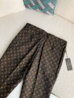 Louis Vuitton Casual trousers - Image 5
