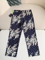 Louis Vuitton costumes