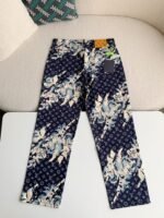 Louis Vuitton costumes - Image 2