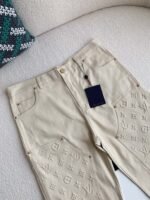 Louis Vuitton costumes - Image 13