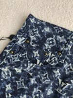 Louis Vuitton costumes - Image 7