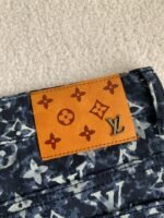 Louis Vuitton costumes - Image 8