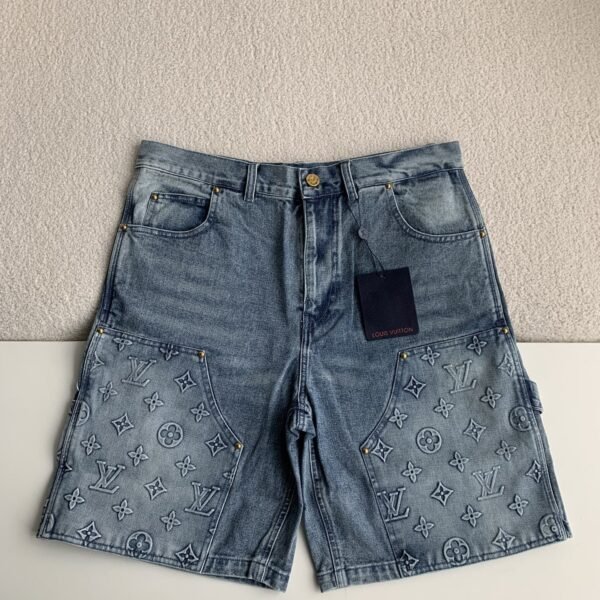 LOUIS VUITTON Jean shorts