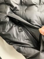 LOUIS VUITTON LOGO Down JacketWearable on both sides - Image 7