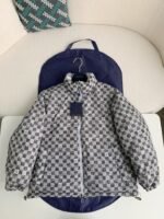 LOUIS VUITTON LOGO Down JacketWearable on both sides - Image 11