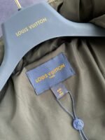 LOUIS VUITTON LOGO Down jacket - Image 8