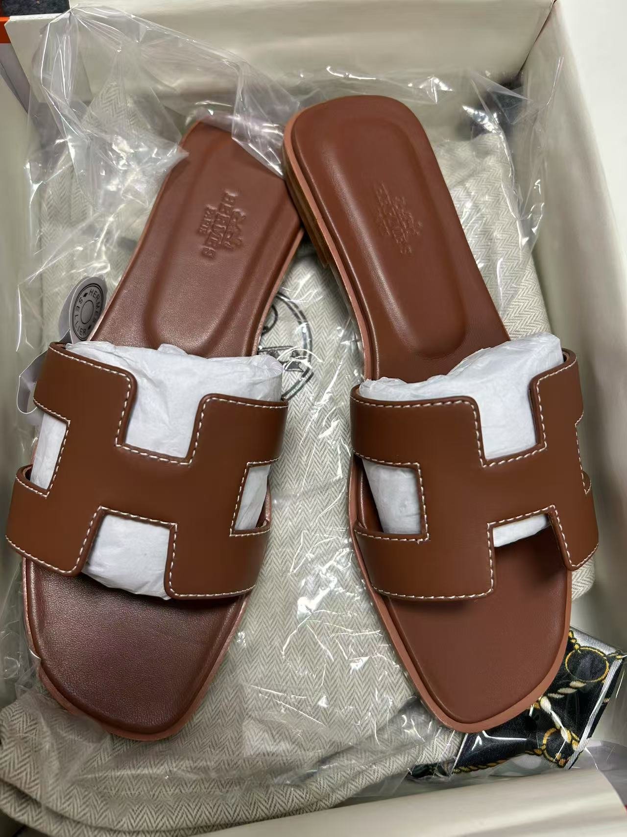 Hermes Oran Slipper photo review