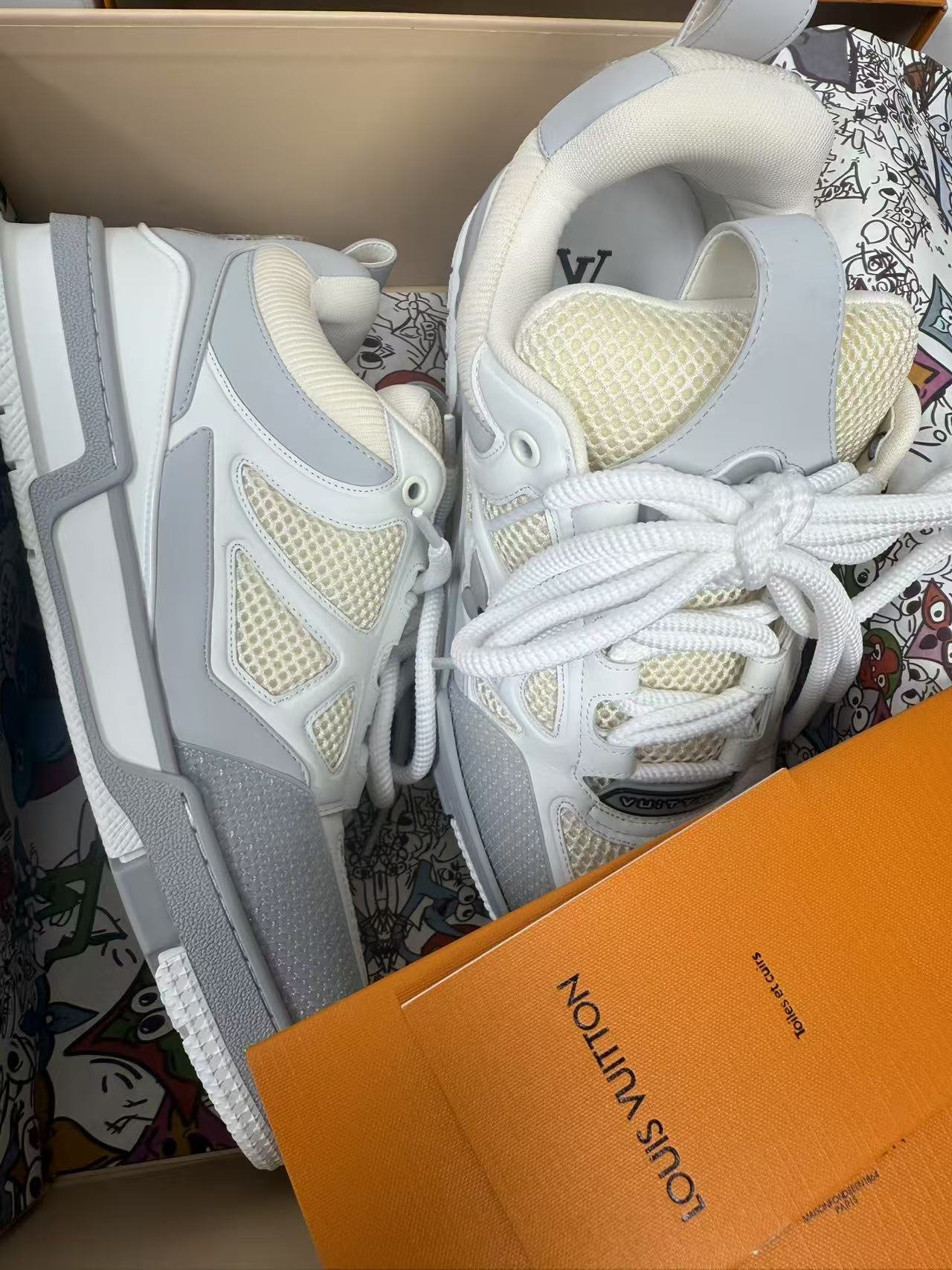 LOUIS VUITTON RUNNER TATIC sneakers photo review