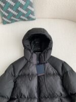 LOUIS VUITTON LOGO Down Jacket - Image 5