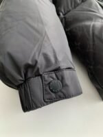 LOUIS VUITTON LOGO Down Jacket - Image 6