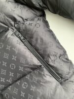 LOUIS VUITTON LOGO Down Jacket - Image 7