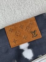 Louis Vuitton Costumes - Image 7