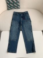 Louis Vuitton Costumes