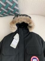 Canada goose Classic expeditionpure color winter hardhat Parkercoat down jacket - Image 4