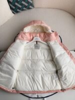 Moncler Thick down jacket for women-pink - Image 4