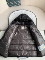 Moncler Short men's down jacket - Image 3