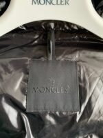 Moncler Montbeliard down jacket - Image 9