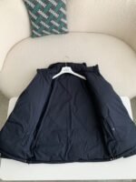 Moncler Montbeliard down jacket - Image 3