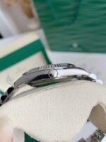 Rolex RE Log Men's Watch 41mm - Image 9