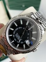 Rolex Navigator Series men's watch Dualtime zone/100 meters waterproof, 42mm - Image 11