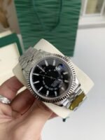 Rolex Navigator Series men's watch Dualtime zone/100 meters waterproof, 42mm - Image 10