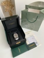 Audemars Piguet Royal Oak Series Men'sWatch 41mm - Image 3