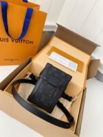 Louis Vuitton Portafoglio indossabile Vertical TrunkM82077,Size:10.7*17.5*6.8cm - Image 2