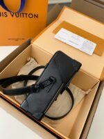 Louis Vuitton Portafoglio indossabile Vertical TrunkM82077,Size:10.7*17.5*6.8cm - Image 15