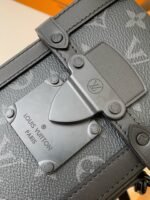 Louis Vuitton Portafoglio indossabile Vertical TrunkM82077,Size:10.7*17.5*6.8cm - Image 14