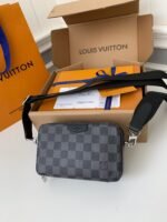 Louis Vuitton Portafoglio indossabile Alpha M80741Size: 18.5*11*6.5cm - Image 10