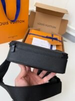 Louis Vuitton lVY M44919,Size: 23.5*18*9cm - Image 6