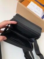 Louis Vuitton lVY M44919,Size: 23.5*18*9cm - Image 5