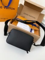 Louis Vuitton lVY M44919,Size: 23.5*18*9cm - Image 2