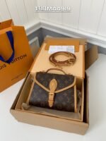 Louis Vuitton lVY M44919,Size: 23.5*18*9cm - Image 3