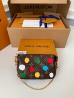 Louis Vuitton x YK MINI POCHETTE ACCESSOIRES miniMahjong bag M81866 size: 15.5*10.5*4cm