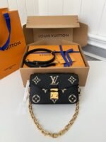 Louis Vuitton counter classic hot selling Pochette MétisEast West bag M46596, 21.5 * 13.5 * 6cm